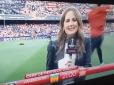 Прилетіло прямо в голову: Журналістку вирубили в прямому ефірі перед матчем 