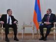 Готують якусь капость? Російська делегація на чолі з Лавровим зустрілася з Пашиняном в Єревані