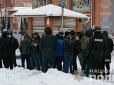 Хіти тижня. У Києві під офіс ОПЗЖ стягнули спецназ, чути стрілянину (фото, відео)