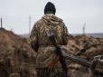 Війна триває: На Донбасі вбили українського військового, ще одного поранено