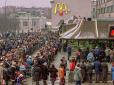Після новини про закриття McDonald's москвичі вирішили наїстися на прощання гамбургерів (відео)