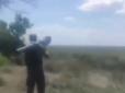 Служить разом із 